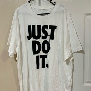 Nike Men's White Just Do It T-Shirt